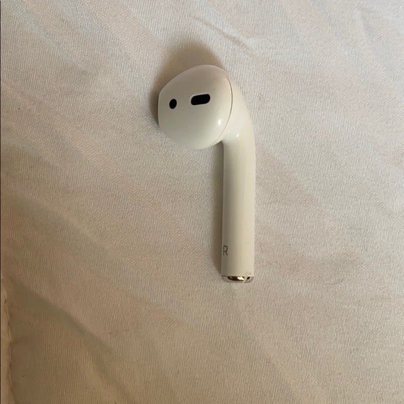 Right airpod